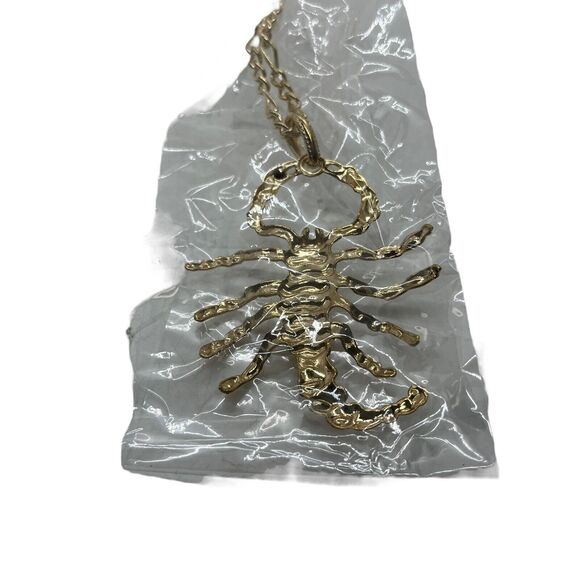 Scorpion Necklace Gold Tone 30” Chain Large Pendant Hip Hop Bling Pirate Funky - Picture 6 of 14